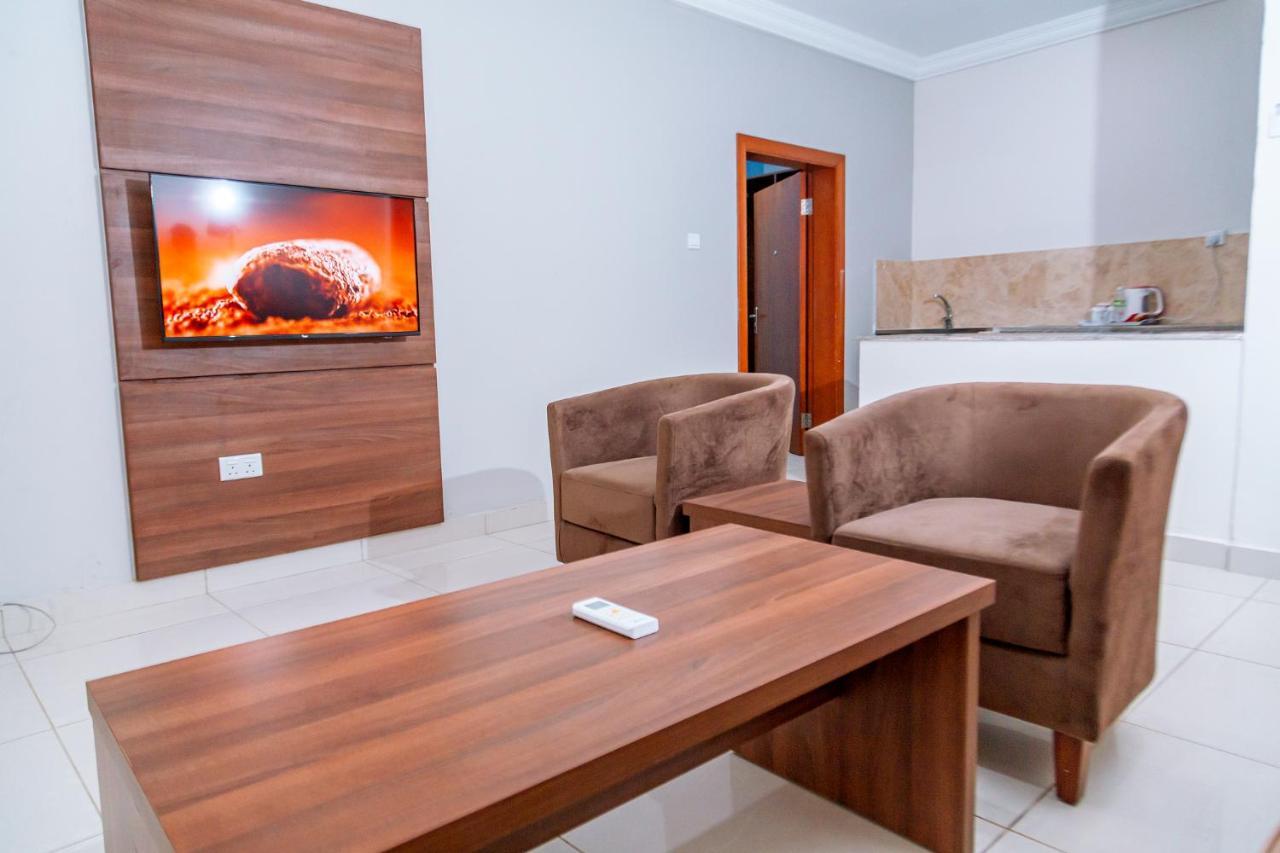 קאנו Guest Pride Hotel מראה חיצוני תמונה
