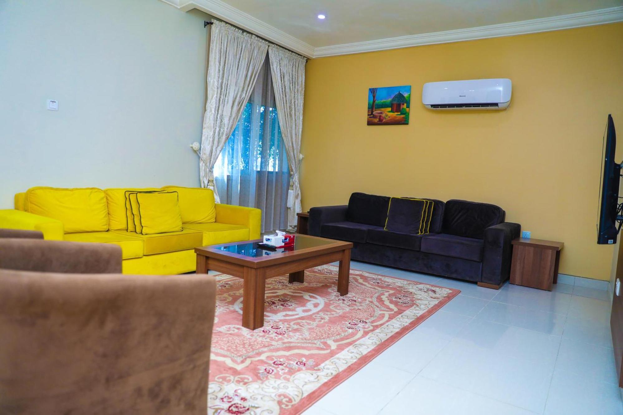 קאנו Guest Pride Hotel מראה חיצוני תמונה